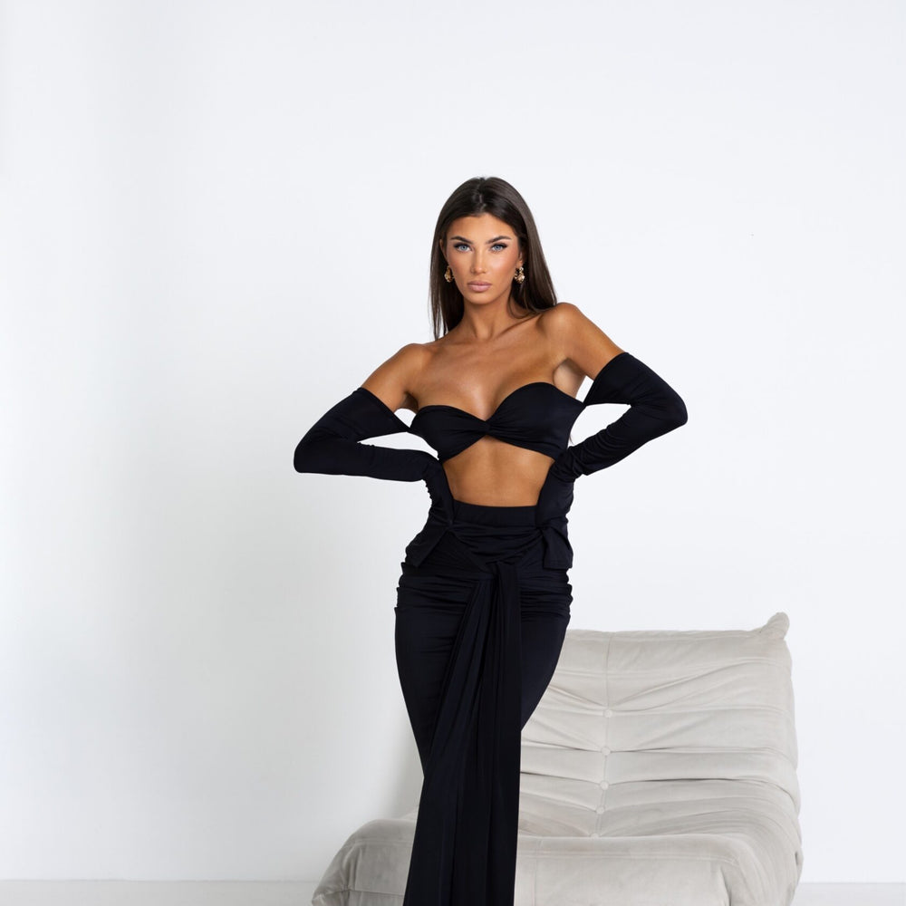 
                      
                        BLACK DUBAI BY NIGHT SET
                      
                    