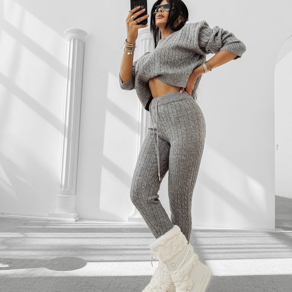 
                      
                        OLIA women's set gray
                      
                    